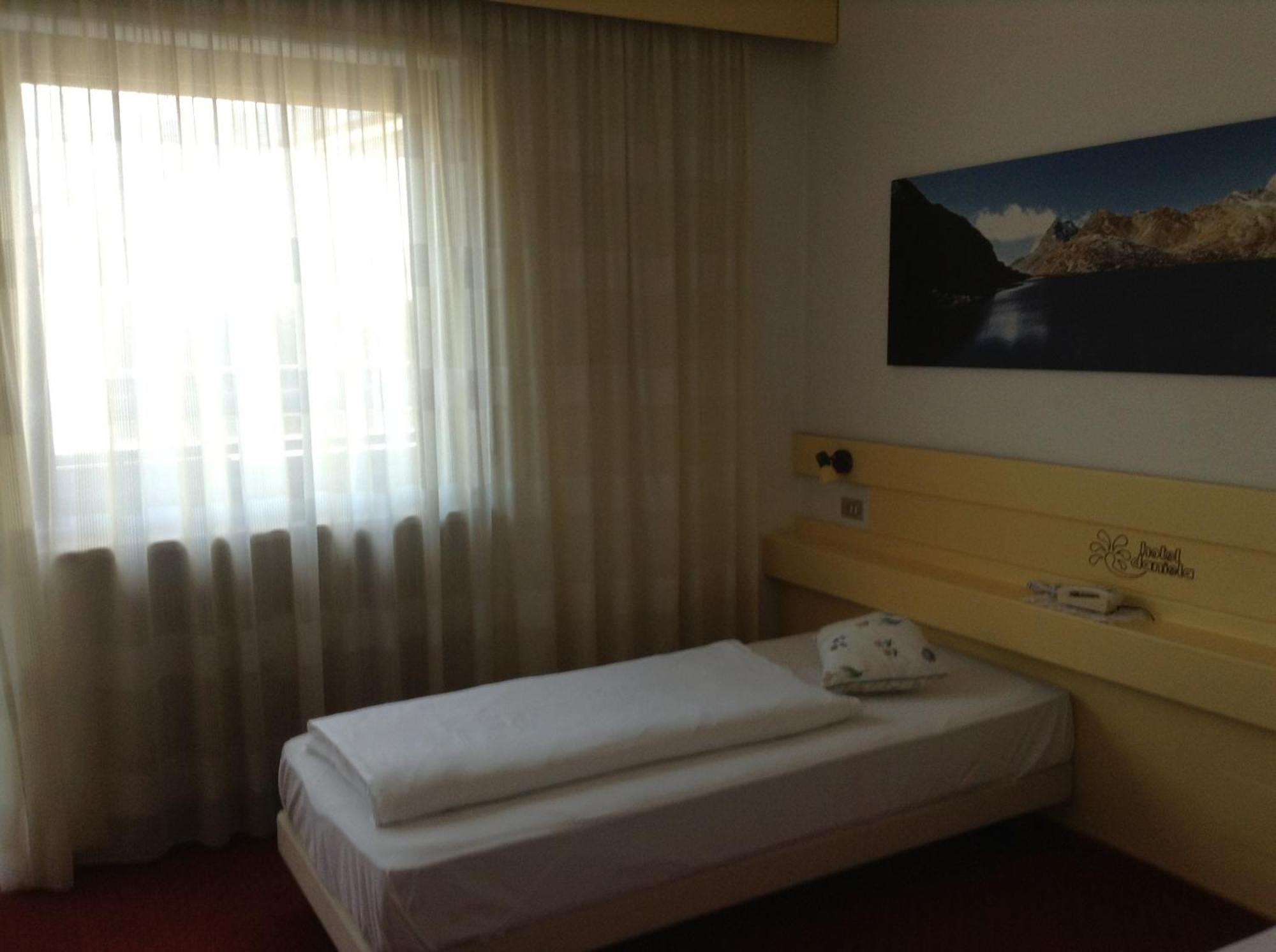 Hotel Daniela Merano Bagian luar foto