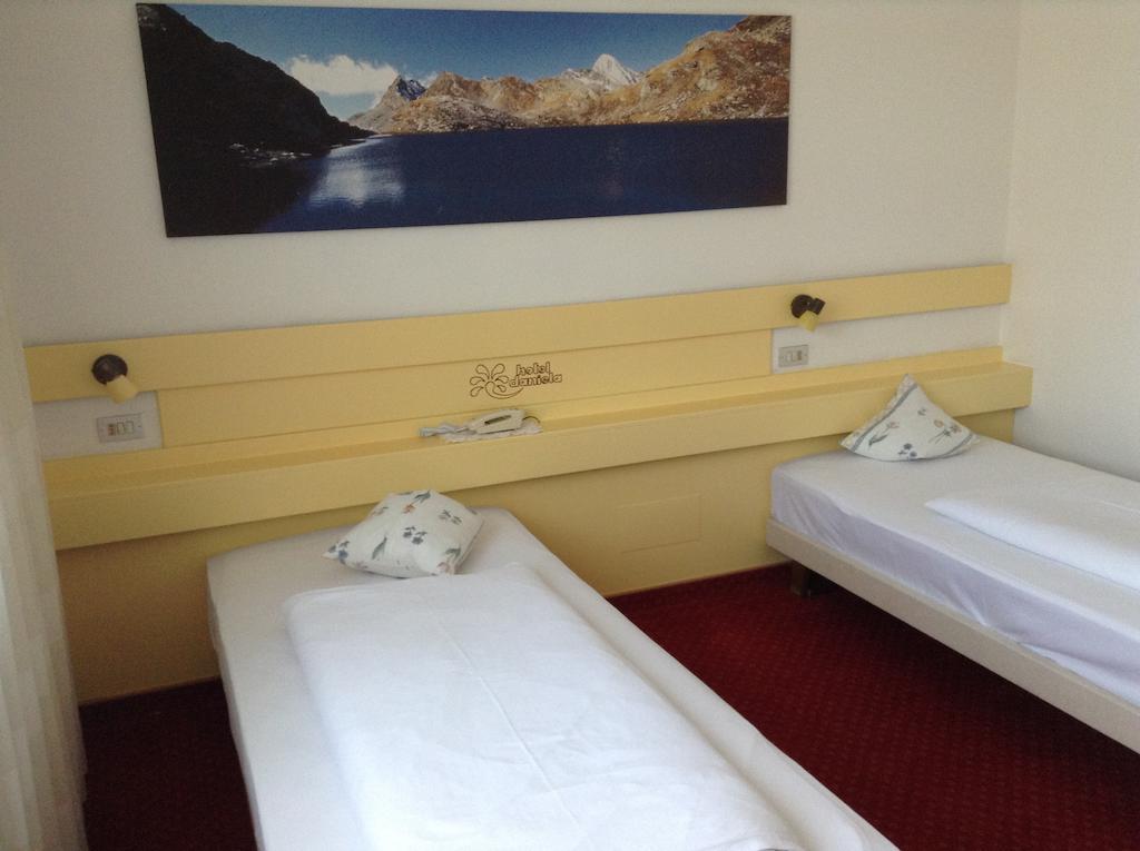 Hotel Daniela Merano Ruang foto