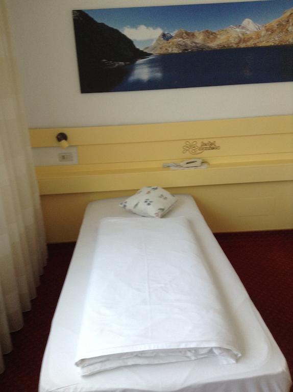 Hotel Daniela Merano Ruang foto