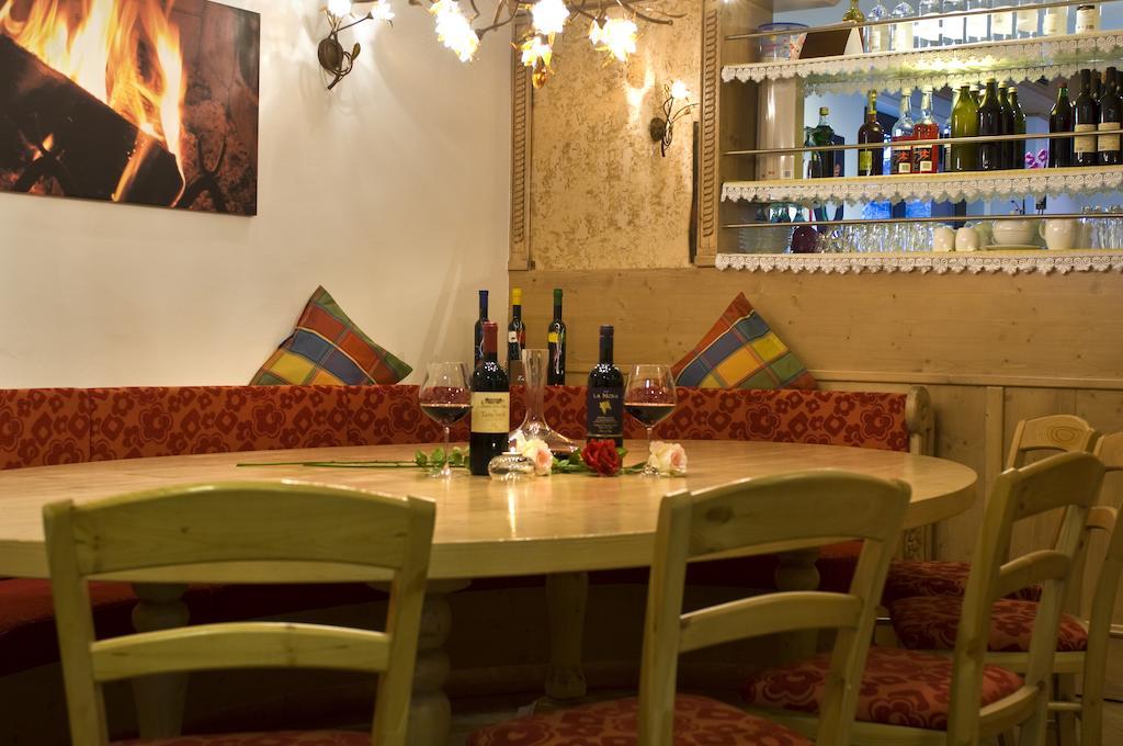 Hotel Daniela Merano Bagian luar foto
